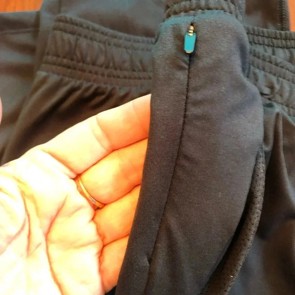 Workout pants - Picture 2 of 4